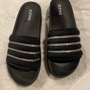 Black rhinestone sandal